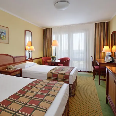 Üdülőközpont Danubius 4*