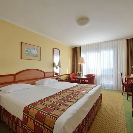 Üdülőközpont Danubius 4*